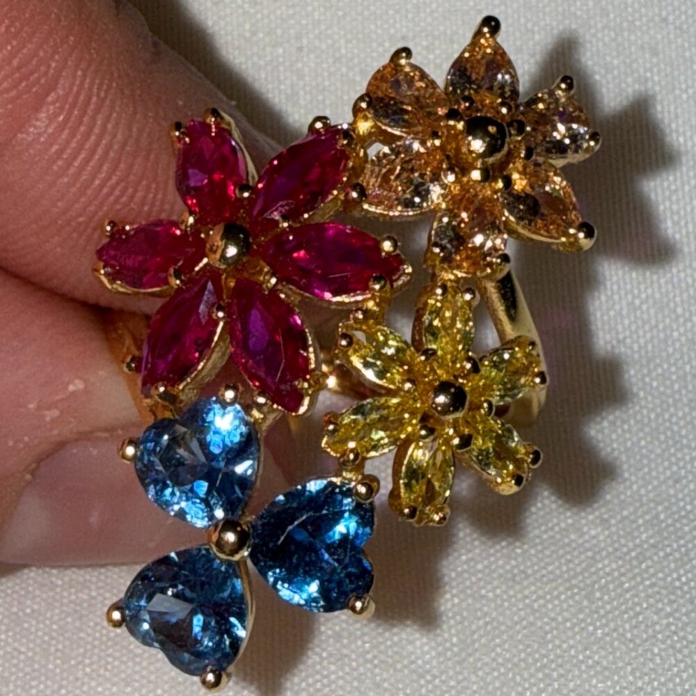 Kate Spade First Bloom Ring, size 7 (Accepting offers)